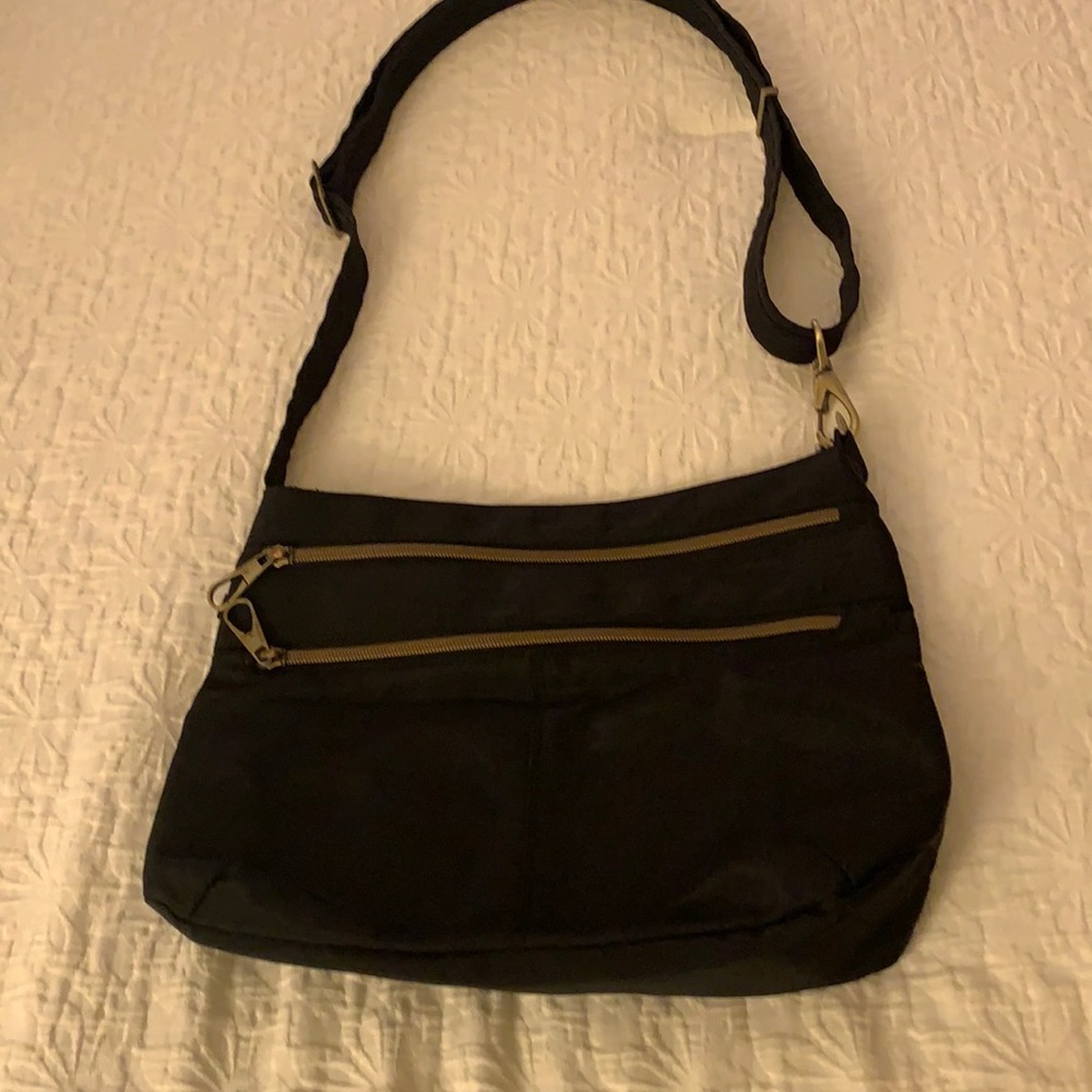 Travelon Anti Theft Crossbody Bag